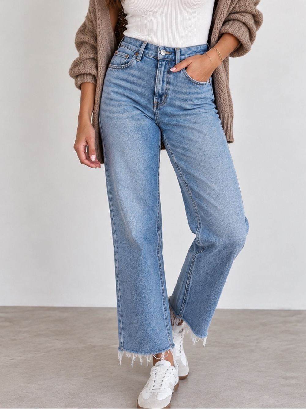 Topshop Moto Raw Hem Straight Leg Jeans Light Wash High Rise W28 L32